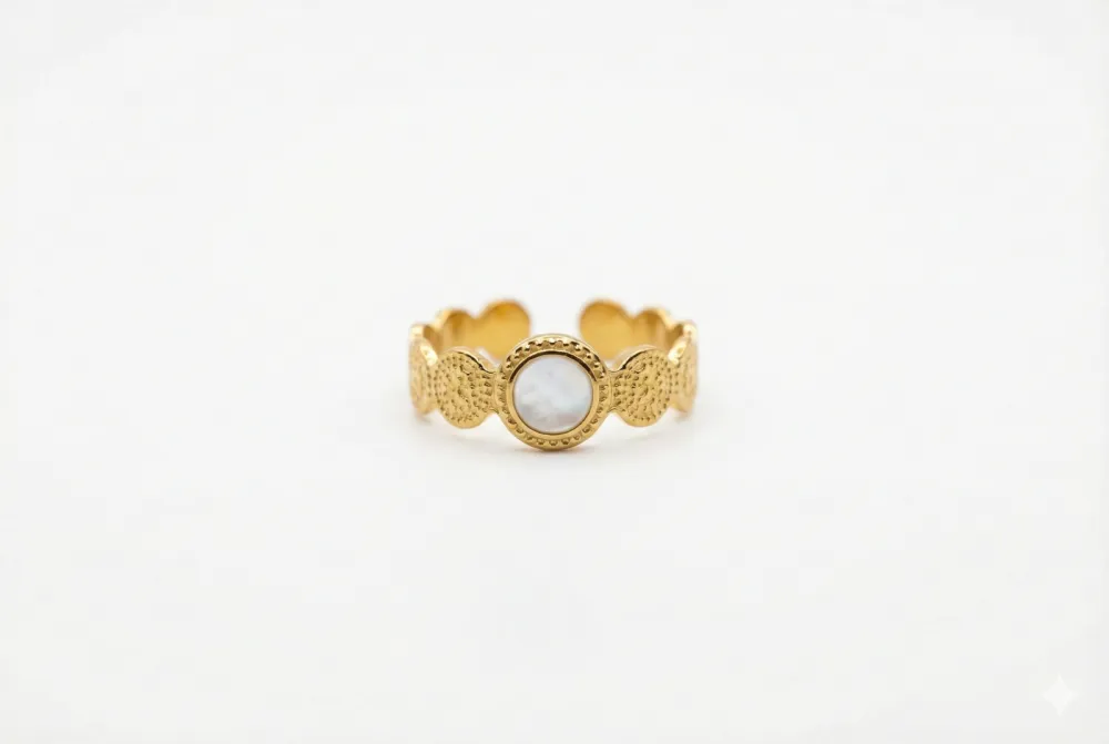 Serene Crossover Ring