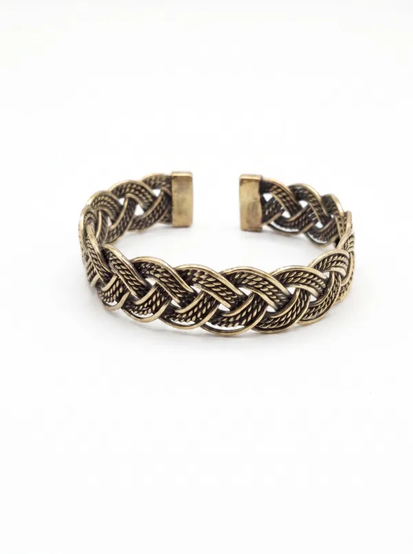 Braid of the Nile