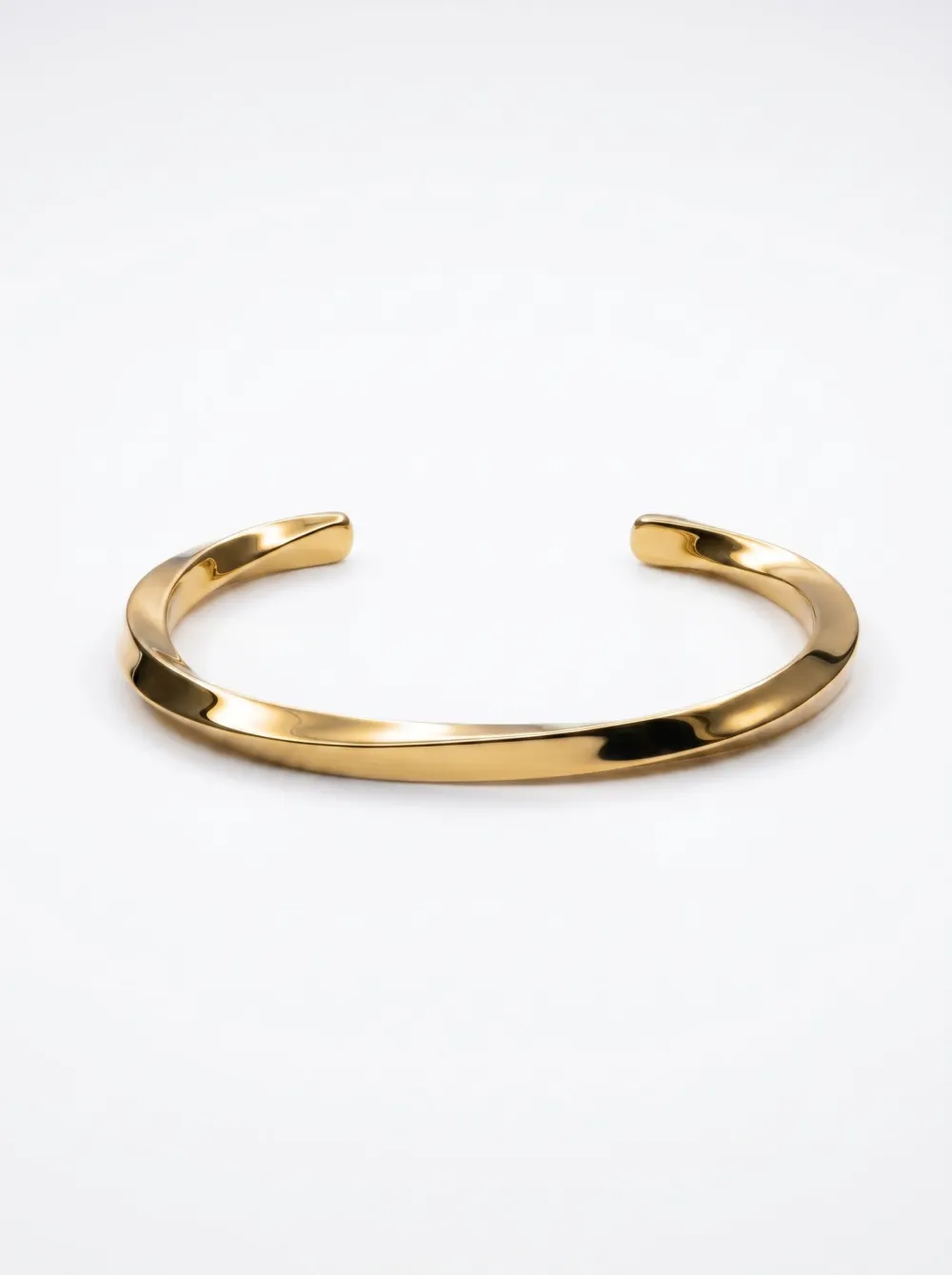 Simple Twist Bracelet